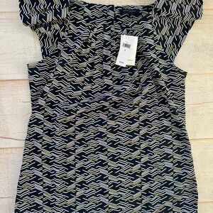 Banana Republic Stylish Navy and White Women's Blouse